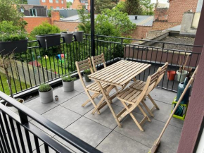 Apartment in Evere with Terrace - 74 m²